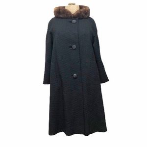 VINTAGE Swing coat black with mink collar size 10-12